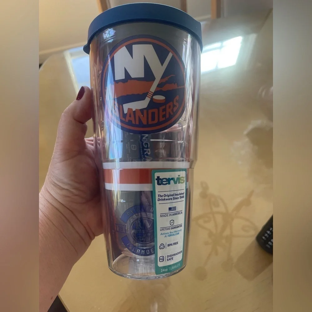 Tervis NY Islanders Tumbler - Blue and Orange NWT